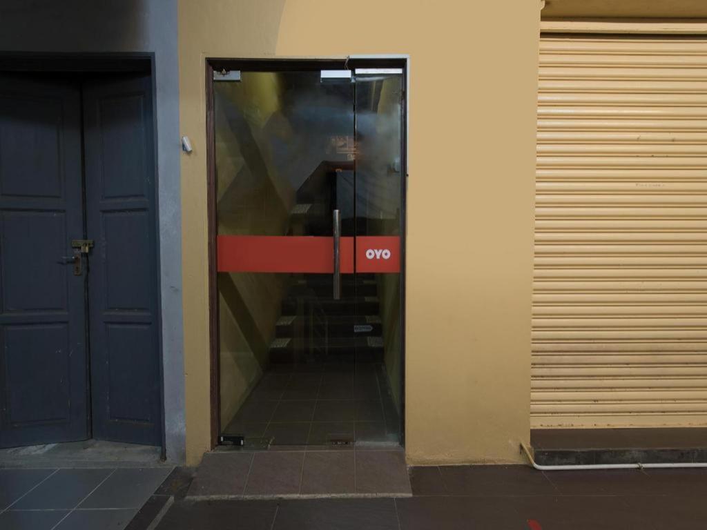 Oyo 44123 Hotel Al-Saif Kuala Kerai Exteriör bild