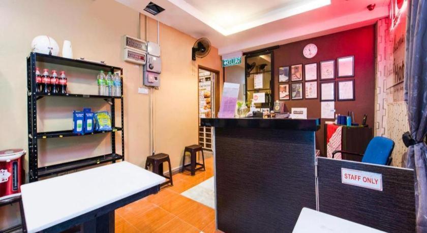 Oyo 44123 Hotel Al-Saif Kuala Kerai Exteriör bild